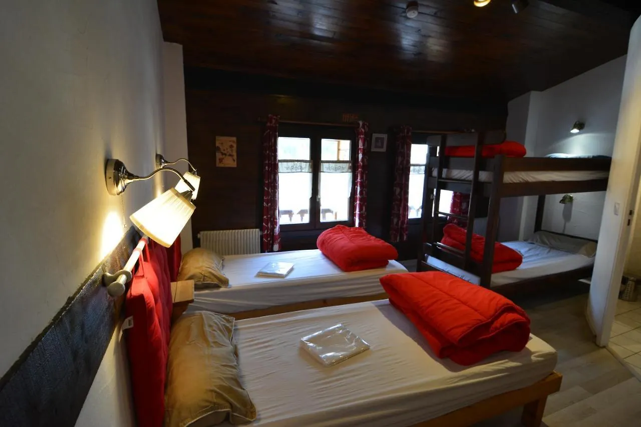 Gite Edelweiss Abries Guest house