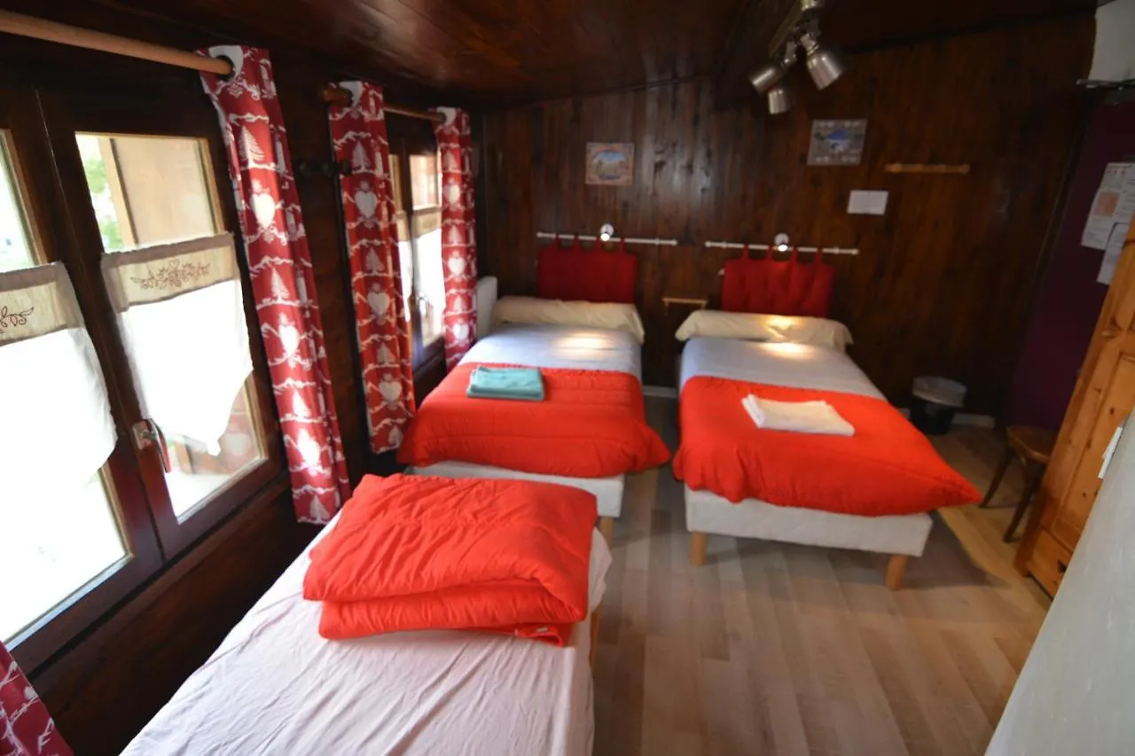 Guest house Gite Edelweiss Abries France