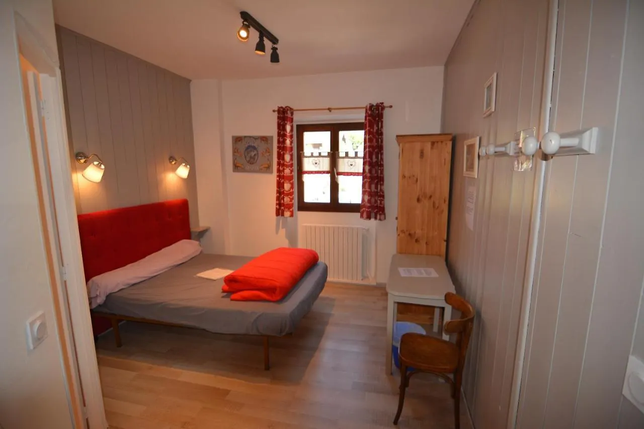 Guest house Gite Edelweiss Abries France